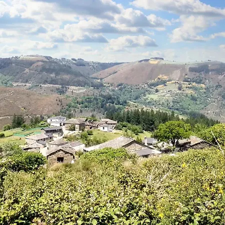 Cozy House In With Mountain View *