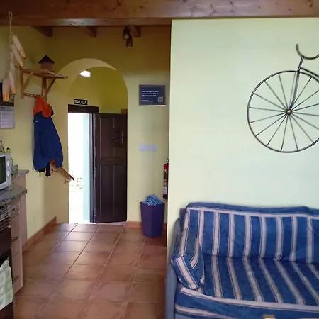 Cozy House In With Mountain View *