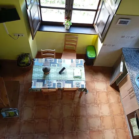 Cozy House In With Mountain View 度假居