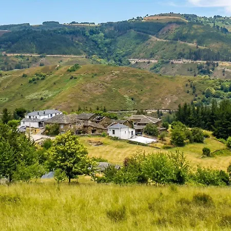 Cozy House In With Mountain View * Grandas de Salime
