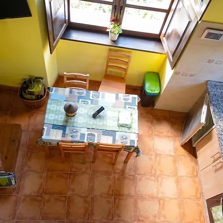 Cozy House In With Mountain View * Grandas de Salime